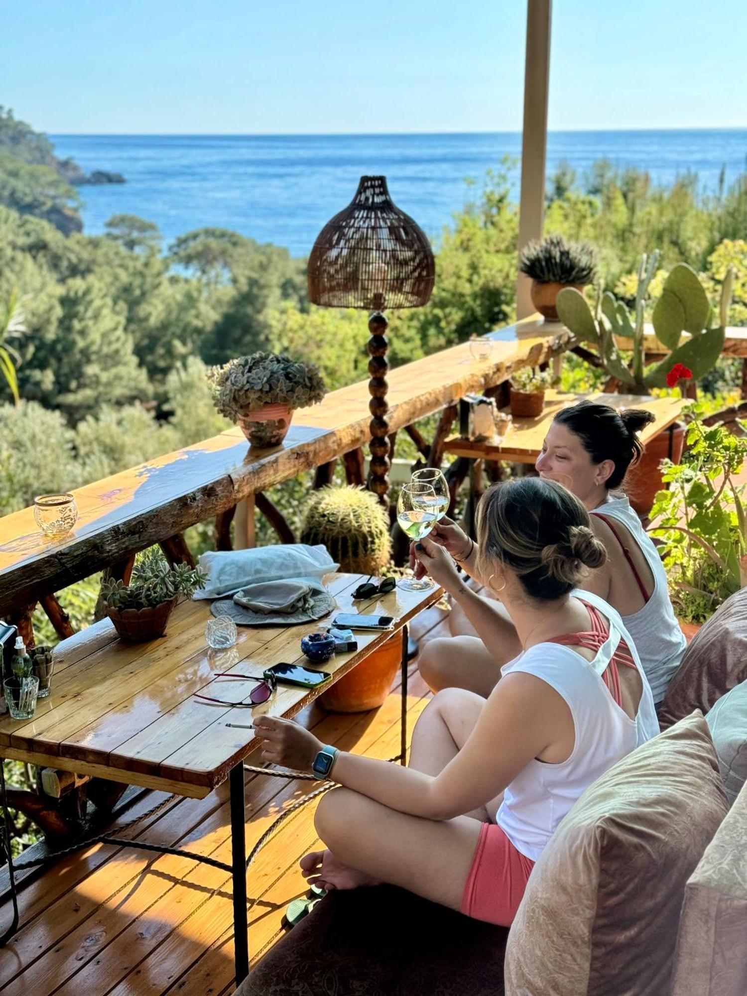 Turan Hill Lounge 4* Ölüdeniz
